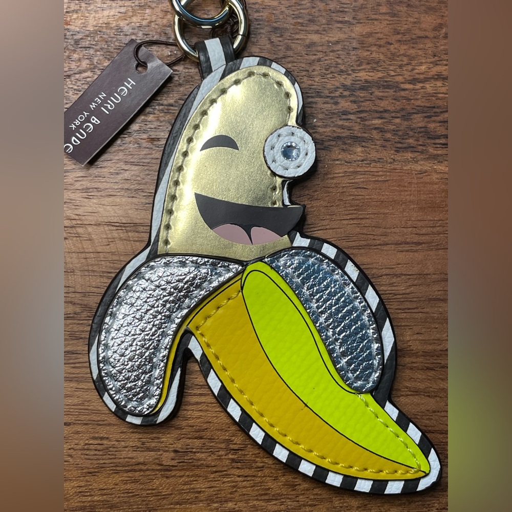 henri bendel Metallic Silver & Yellow Banana Keychain Bag Charm - Picture 2 of 5